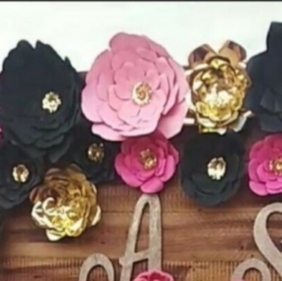 20 Giant Handmade Paper Flowers Wedding Decor